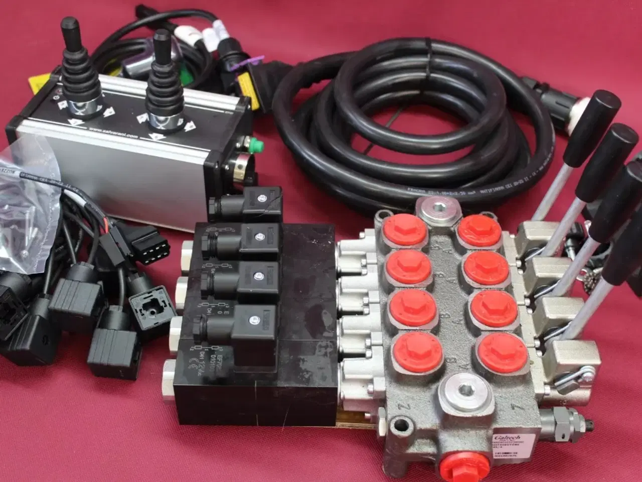 Billede 2 - Galtech ventiler + kontrolpanel med 2 joystick 
