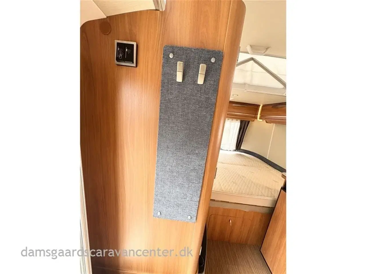 Billede 13 - 2018 - Hymer Touring Familia 310   Forventes på lager primo uge 23
