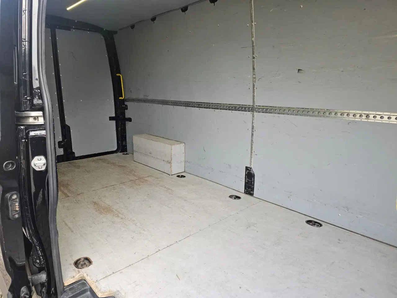 Billede 6 - MAN TGE 3.180 A8 L4H3, Kassevogn