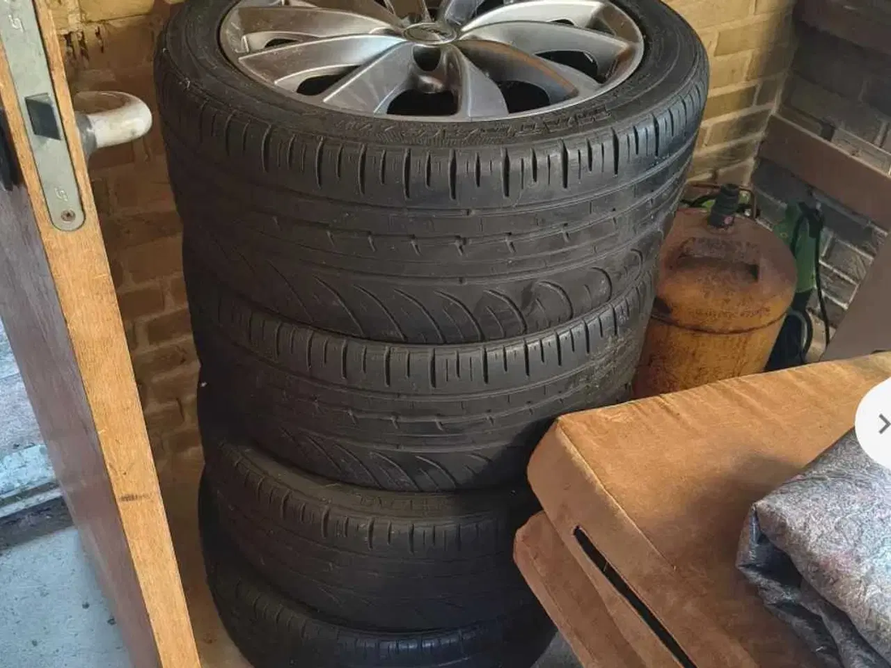 Billede 1 - Fælge+ dæk