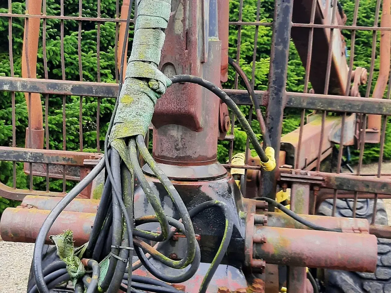 Billede 3 - - - - Skovvogn / med kran og grab / høj kapacitet