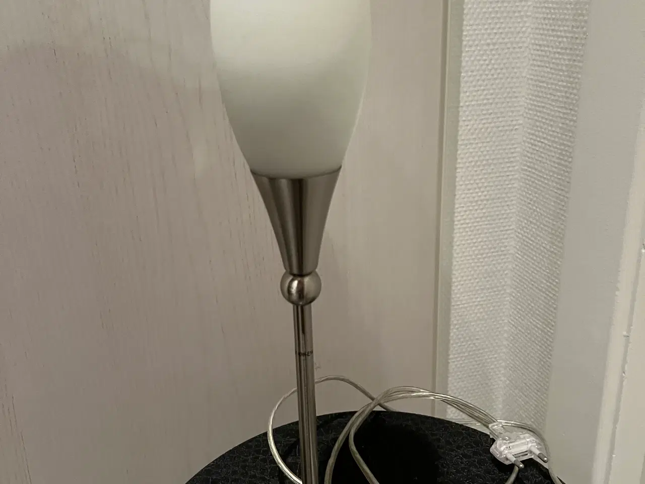 Billede 1 - Lampe til bord eller reol 