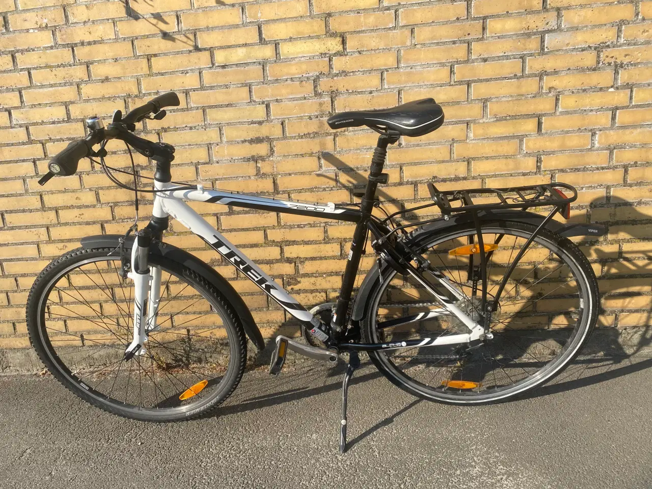 Billede 1 - nyserviceret Trek 7200 alu citybike 