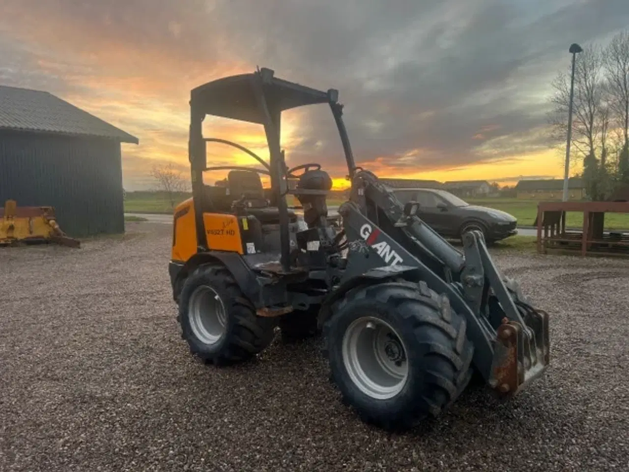 Billede 1 - Giant V452T X-TRA HD / Skovl og pallegafler