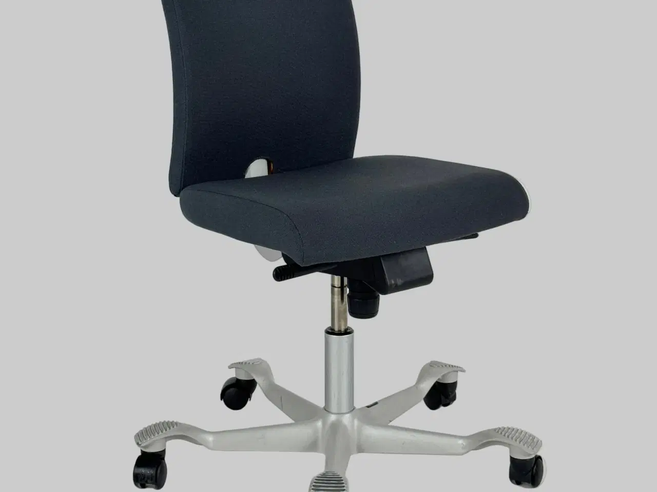 Billede 1 - HÅG H04 4400 Kontorstol – Grå/Gråt Stel 165 mm