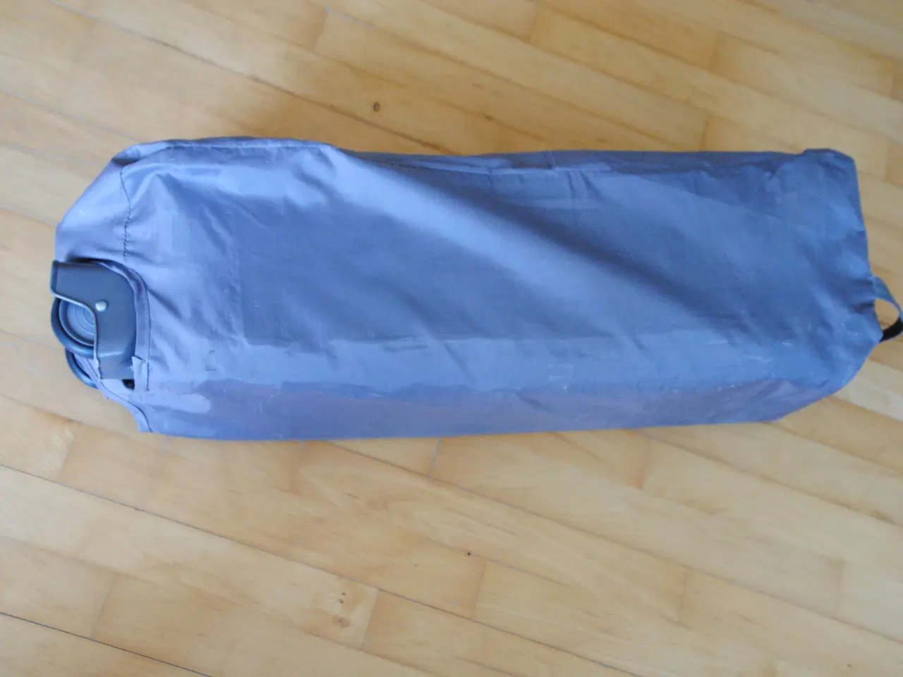 Billede 1 - Weekendseng / rejseseng