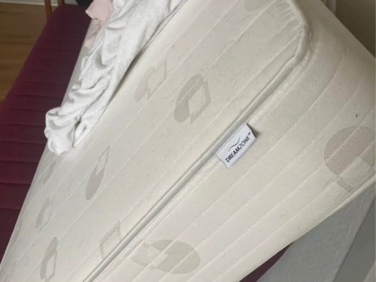 Billede 2 - Springmadres incl. 2x lagen.