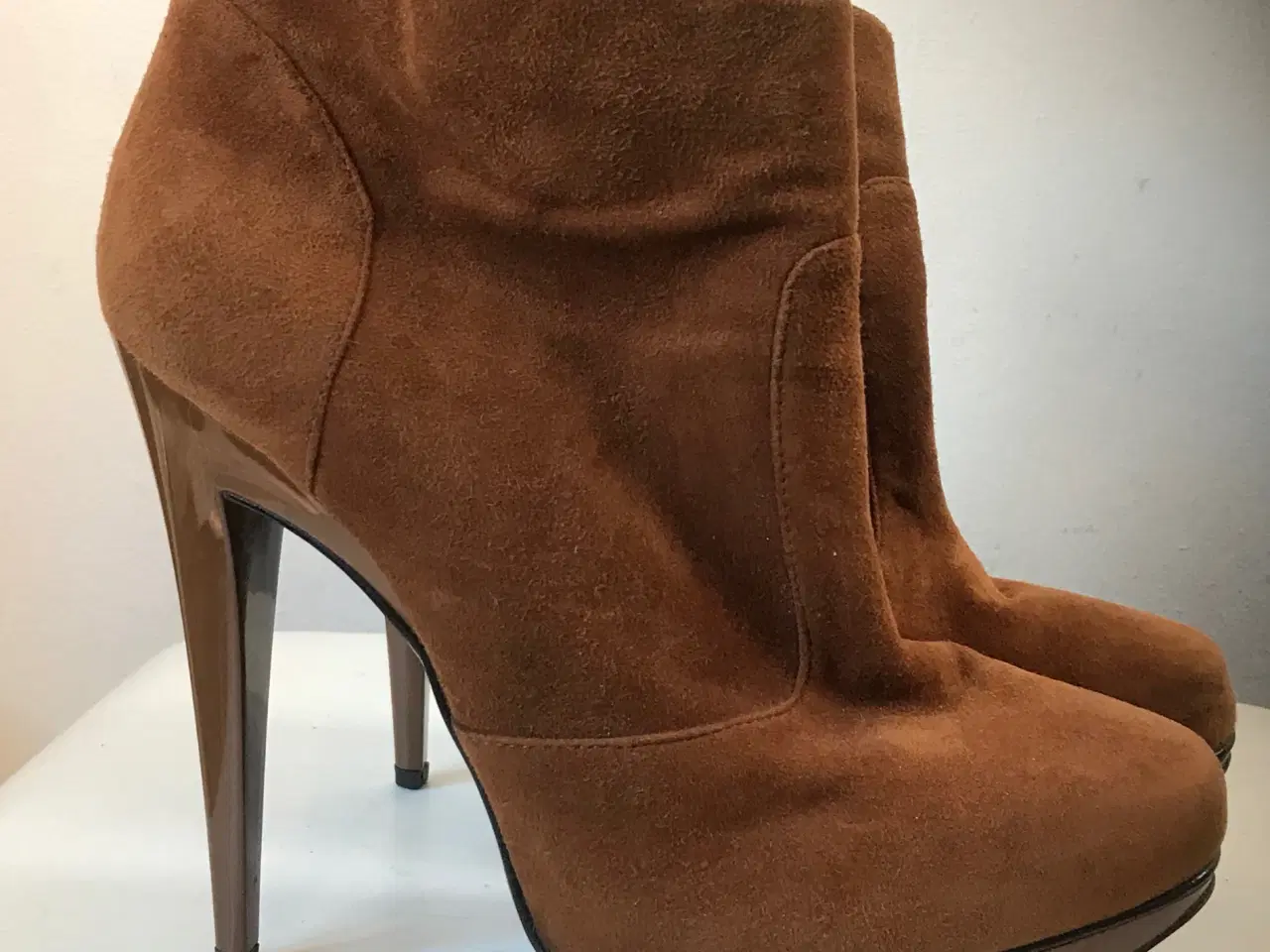 Billede 4 - Alberta Ferretti, støvletter, str 37