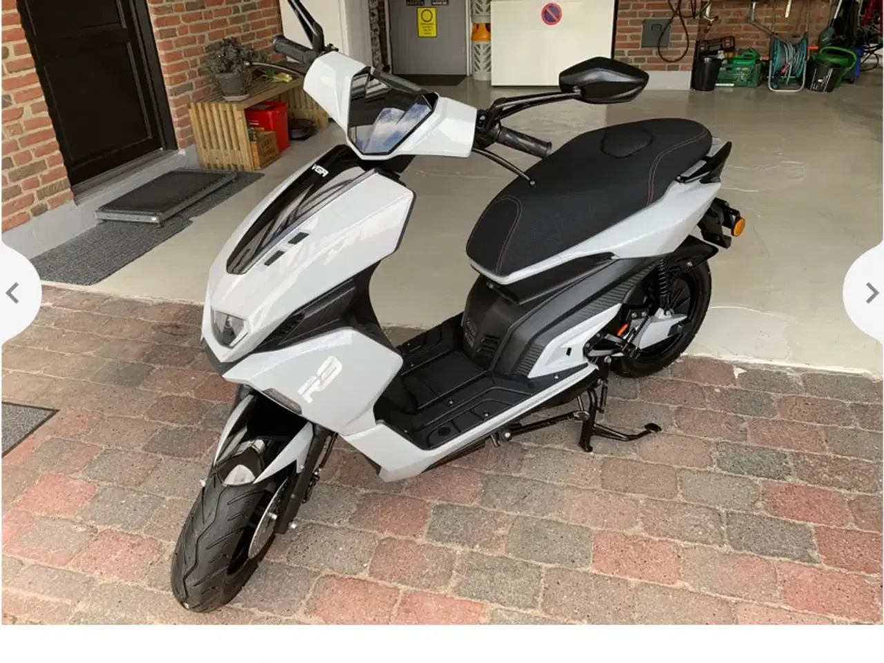 Billede 1 - Vga el R3. KØRT 250 km SPAR 6500 kr