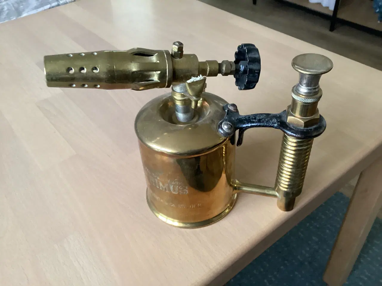Billede 2 - Antik primus af messing sælges.