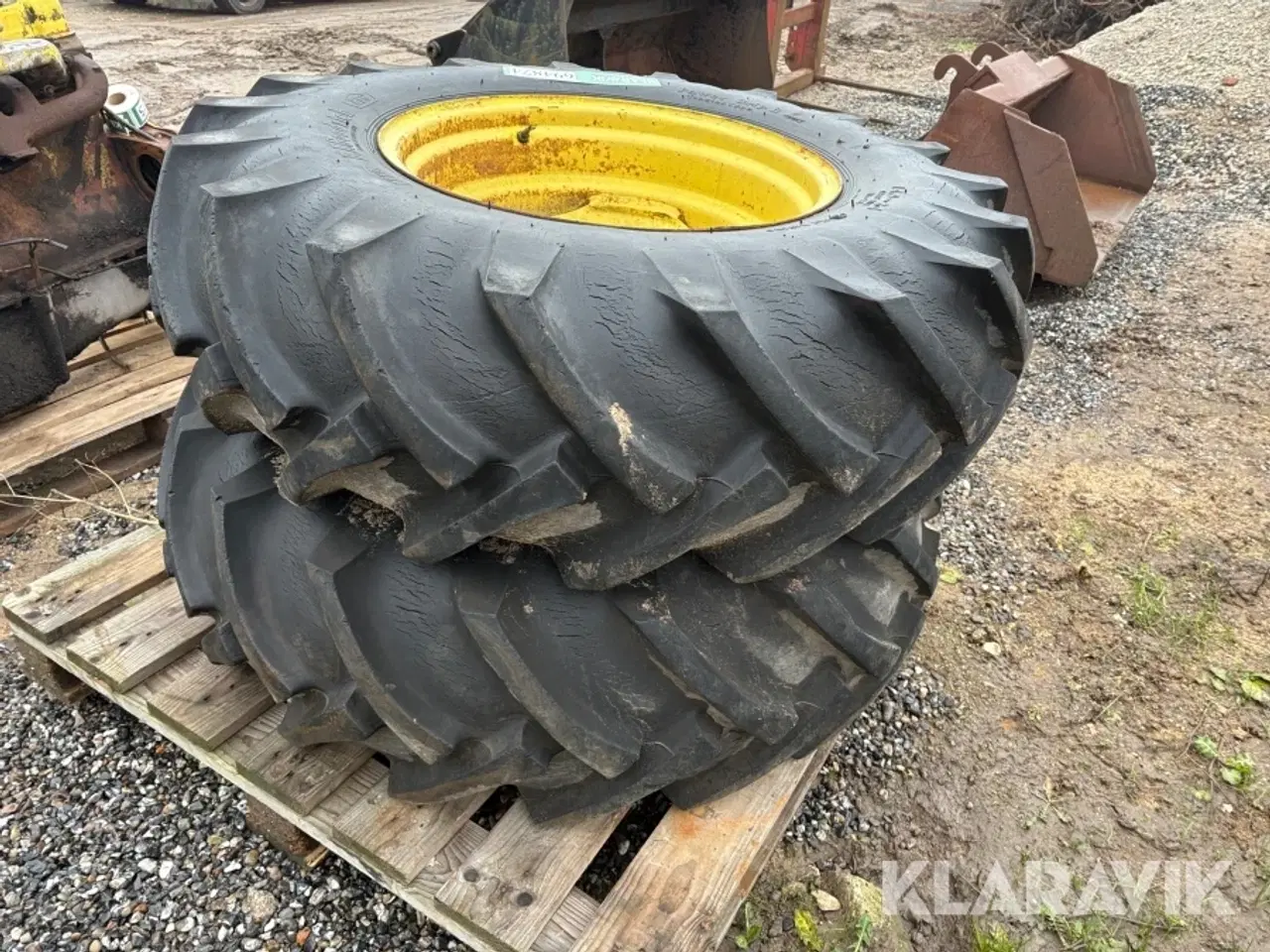 Billede 5 - Dæk B.F.Goodrich 14.9-24 2 styk