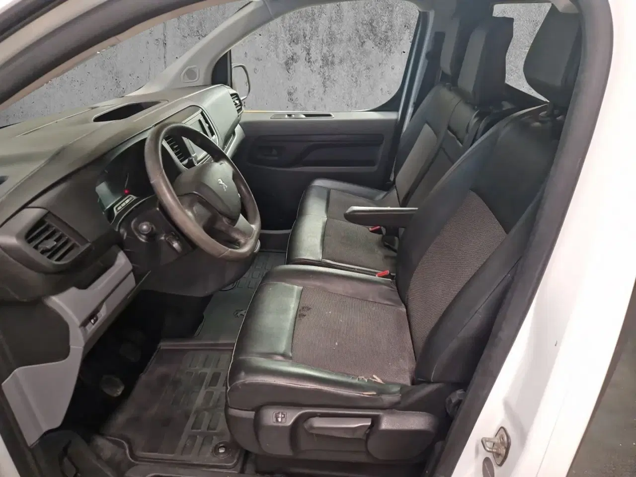 Billede 12 - Peugeot Expert 2,0 BlueHDi 120 L2 Premium Van
