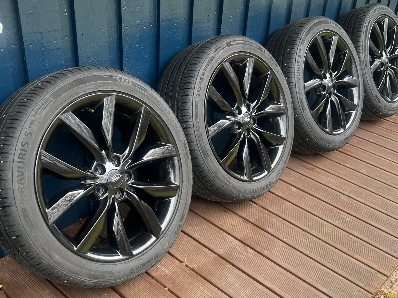 Billede 1 - Originale 19” Ford fælge med næsten nye dæk