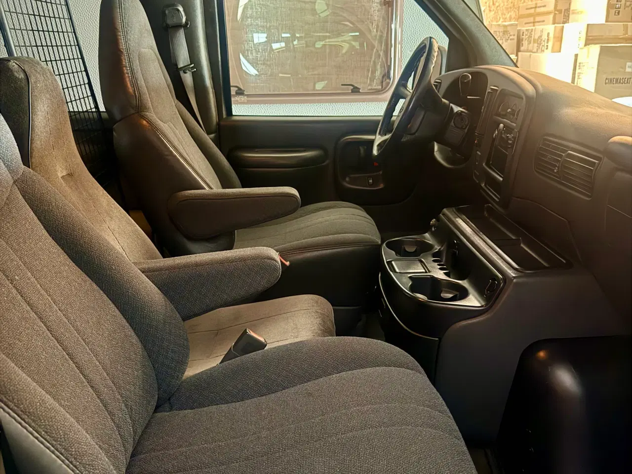 Billede 10 - Chevrolet Express Van – V8 Diesel – Aut. gear