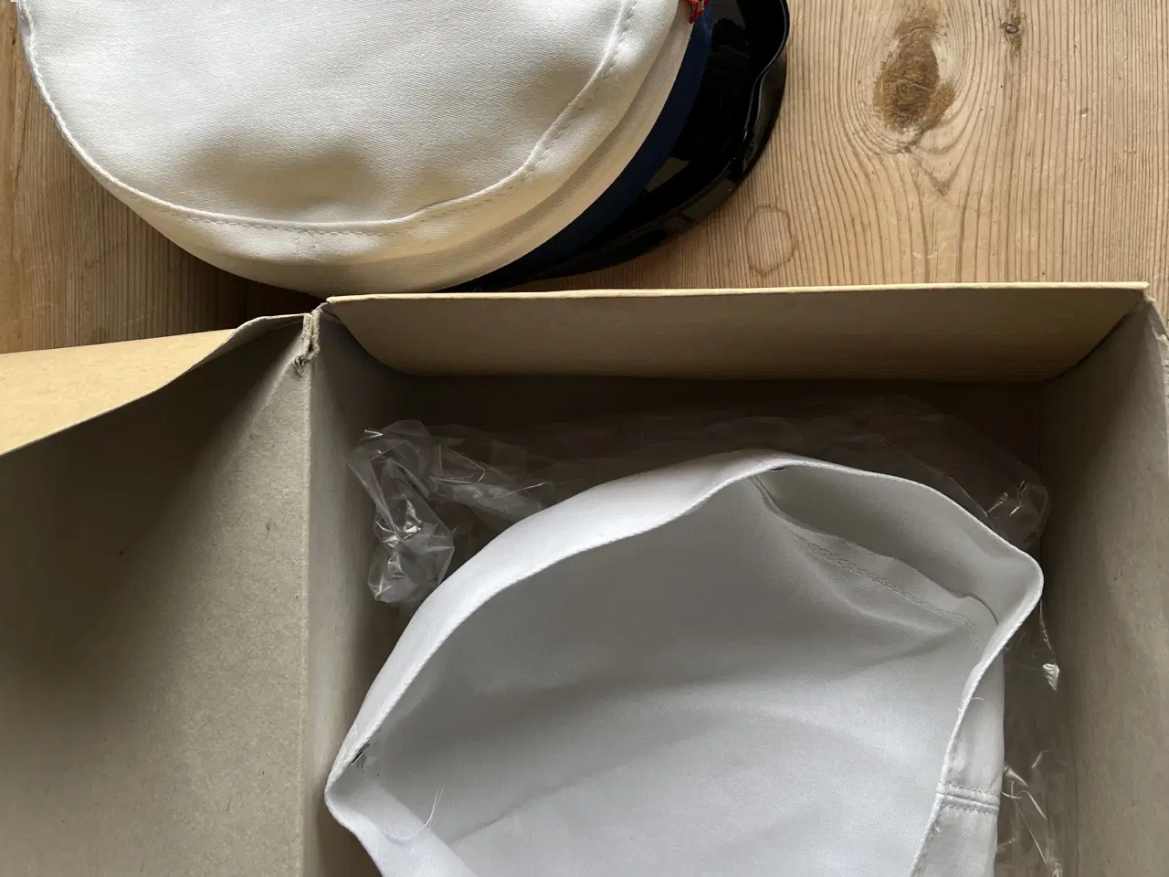 Billede 3 - HHX studenterhue