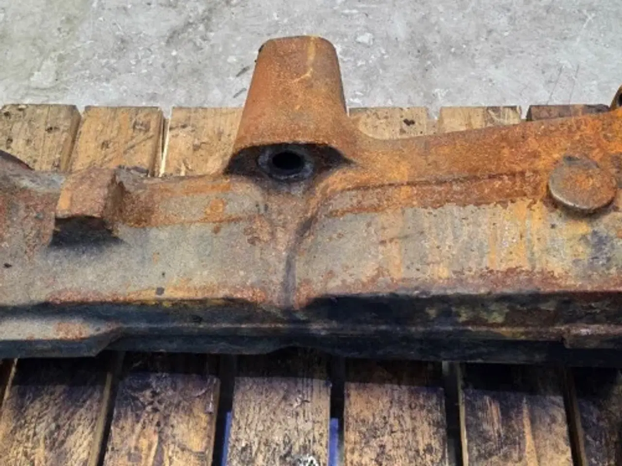 Billede 17 - New Holland LB115B Lår R. 85827756