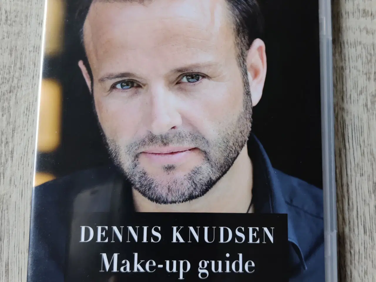 Billede 1 - DVD Dennis Knudsen Make-up guide *NY* 