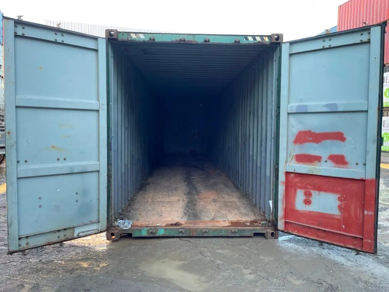 Billede 2 - 40 fods HC Container Står i Hvidovre 