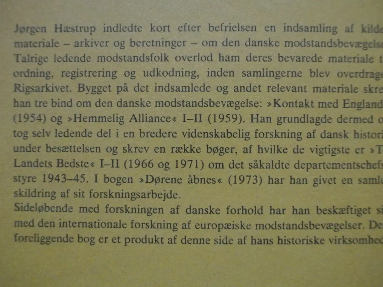 Billede 3 - den 4. våbenart, af jørgen hæstrup, emne: historie