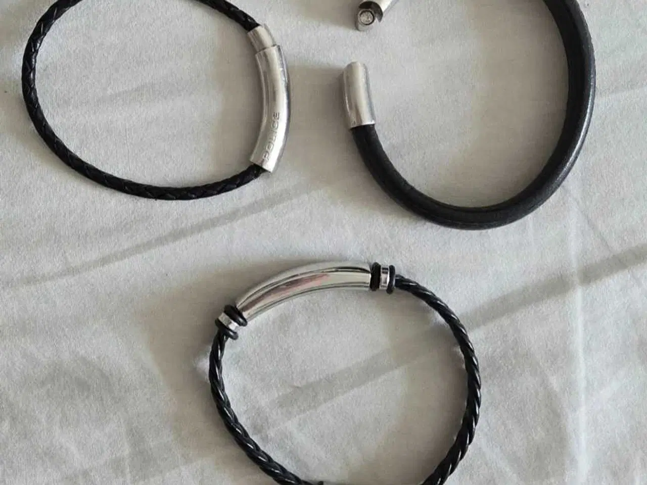 Billede 2 - Lækre armbånd til herrer. Med magnetlukning