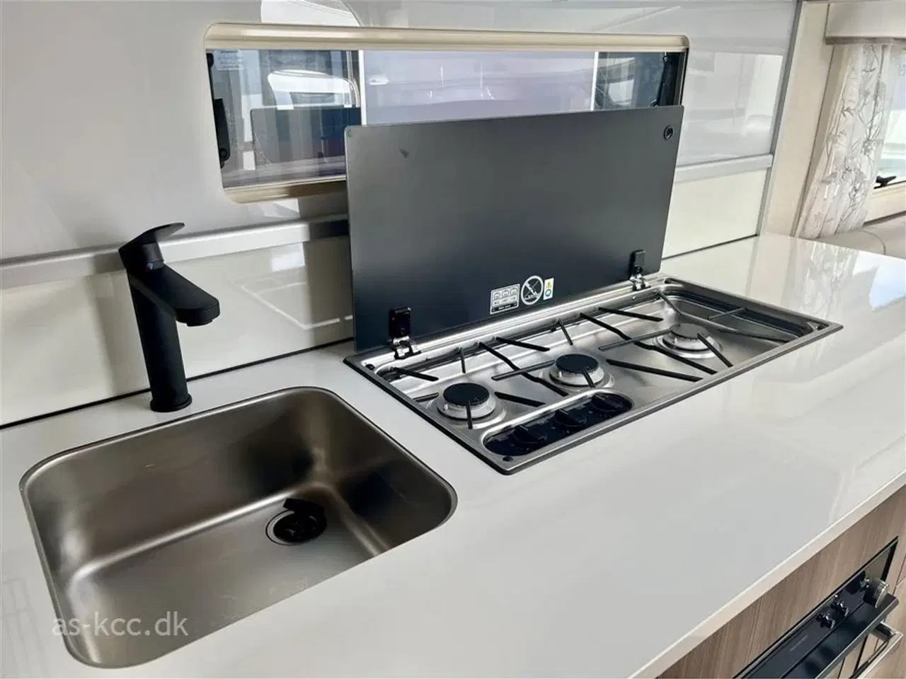 Billede 13 - 2025 - Kabe Smaragd 520 XL KS Premium Line