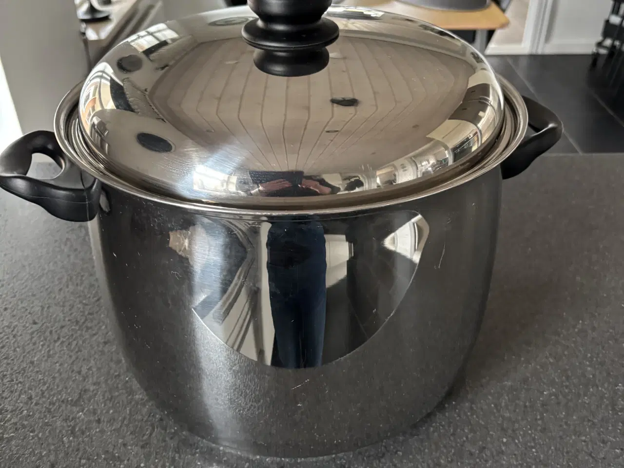 Billede 1 - Rådvad gryde 14 L