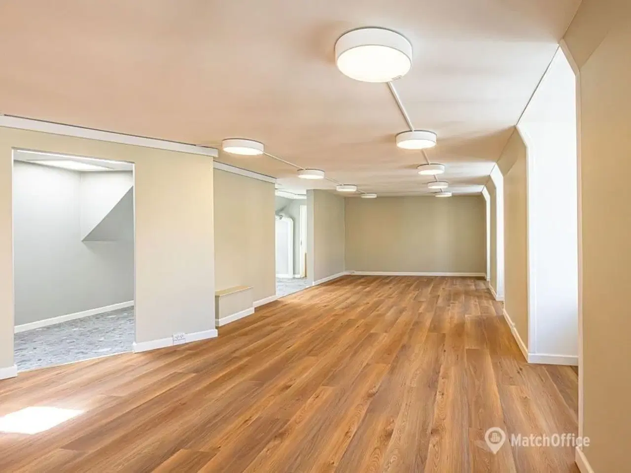 Billede 9 - INGEN BINDING - Nyistandsat og indbydende kontor på 473 m² med privat tagterrasse