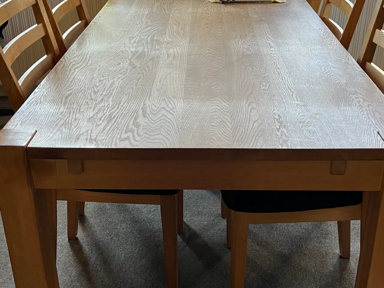 Billede 5 - Spisestuemøbler Sæbebehandlet Eg 