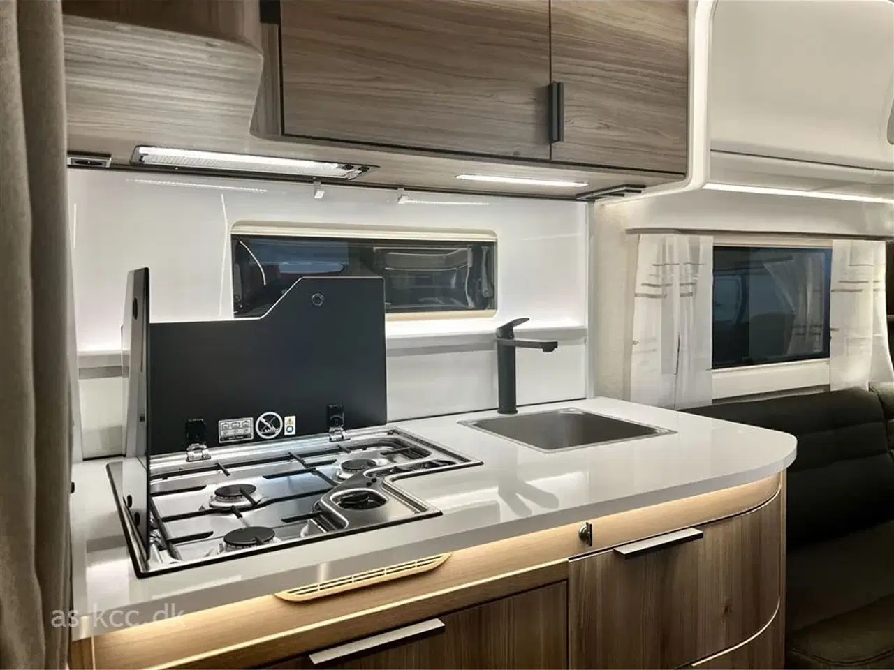 Billede 10 - 2025 - Kabe Briljant 470 XL KS