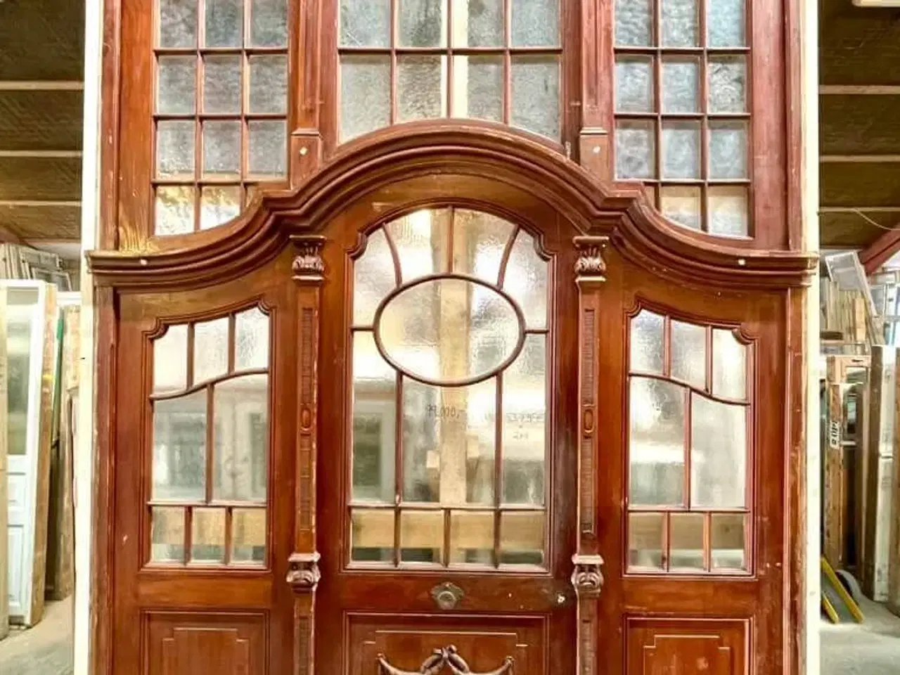 Billede 1 - Unik, rigt udsmykket og enorm dør fra Paris