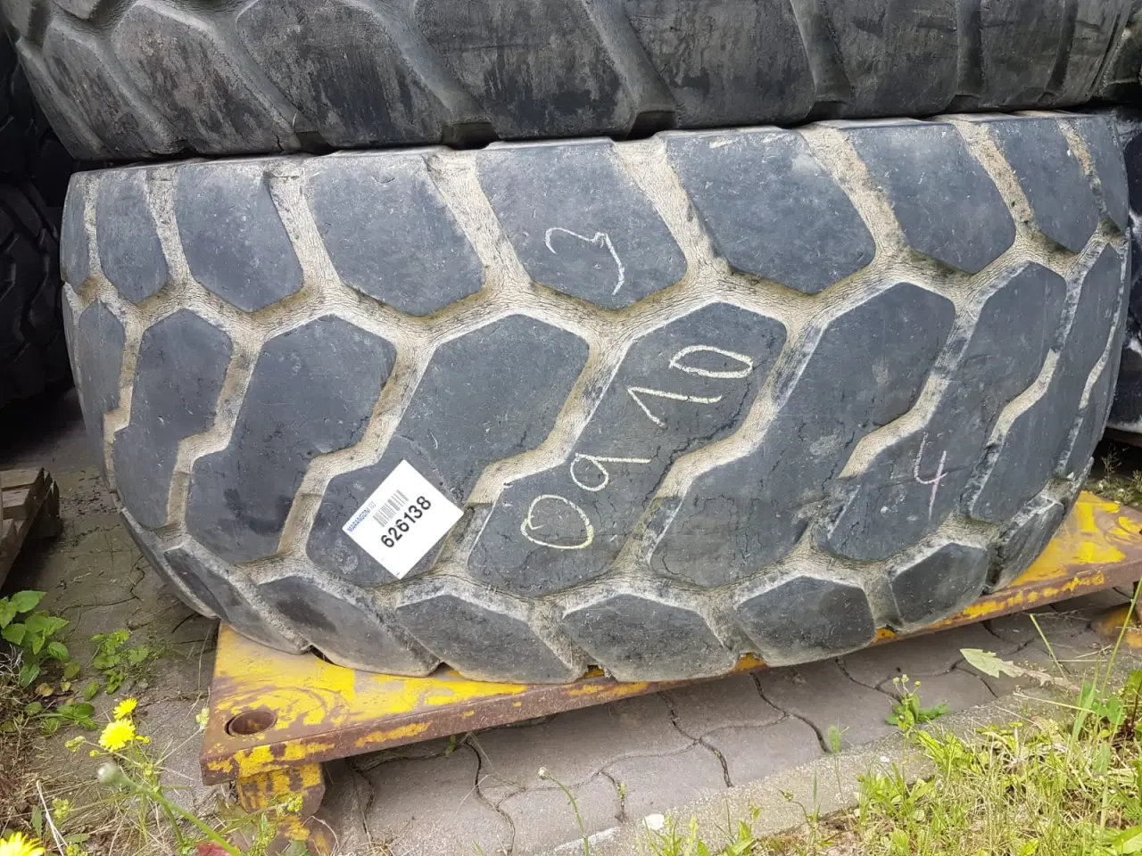 Billede 2 - Bridgestone dæk til gummiged 23,5R25