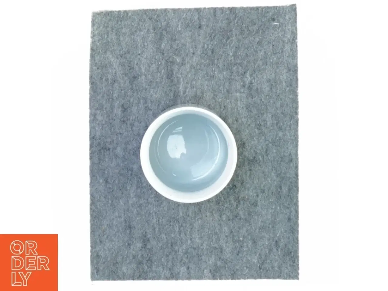 Billede 2 - ny Kop / krus med F bogstav (str. 9 cm)