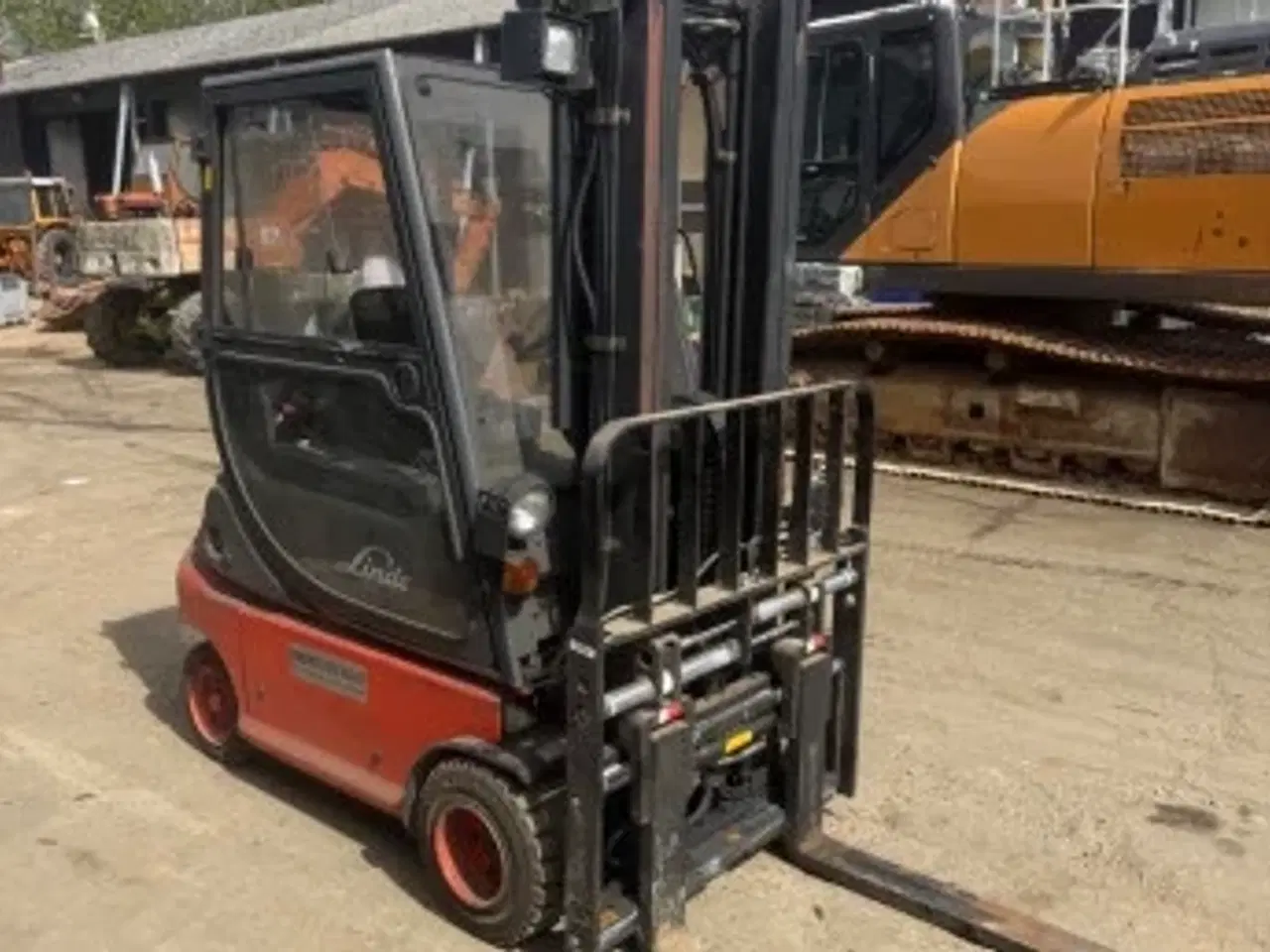 Billede 4 - 4 hjulet eltruck