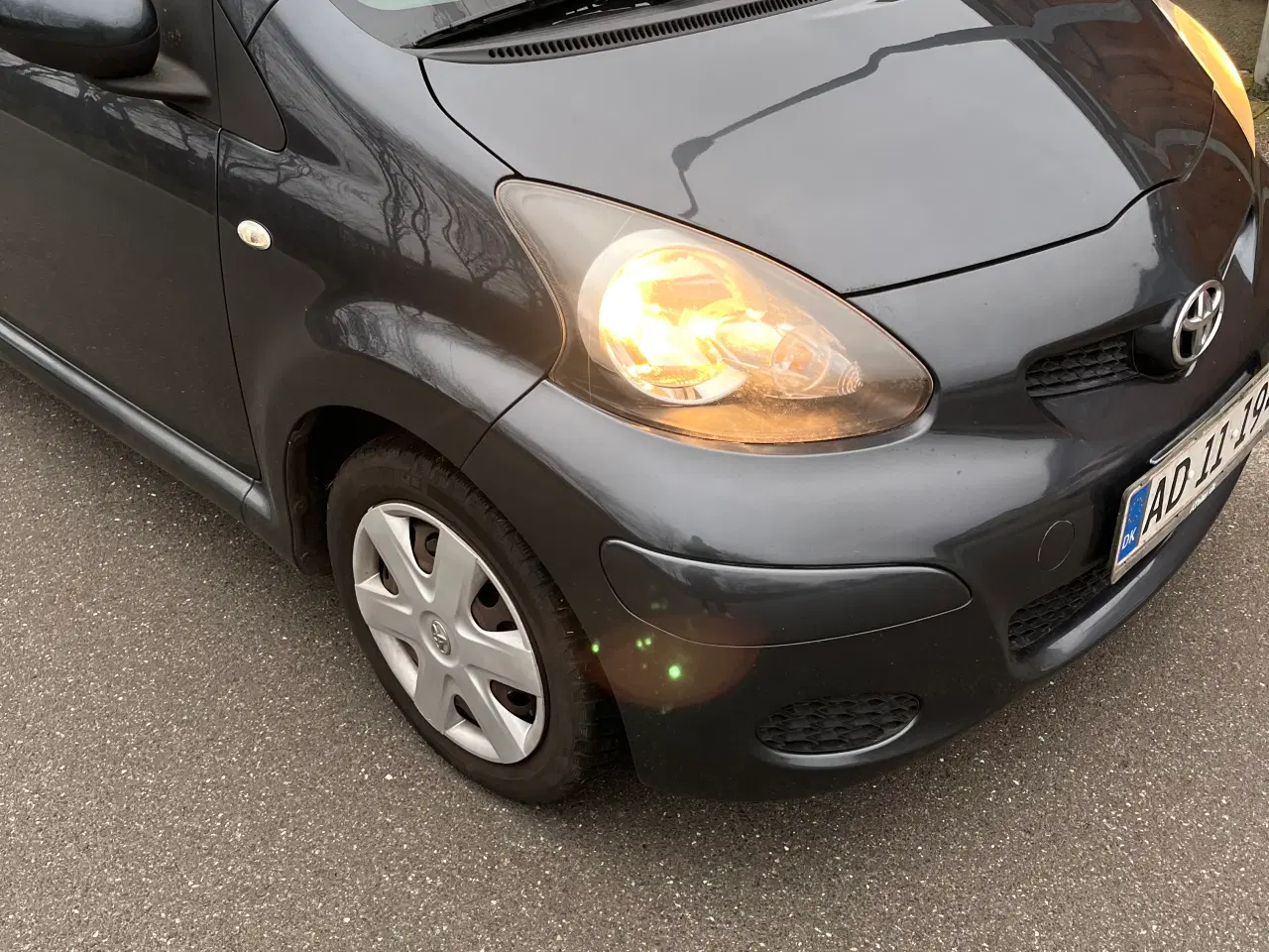 Billede 2 - Toyota Aygo 5-dørs Km 122000. Nysynet