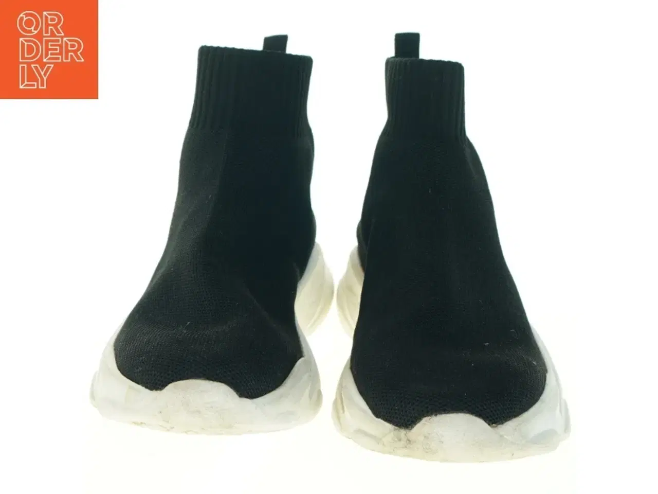 Billede 6 - Sorte sneakers (str. 39)