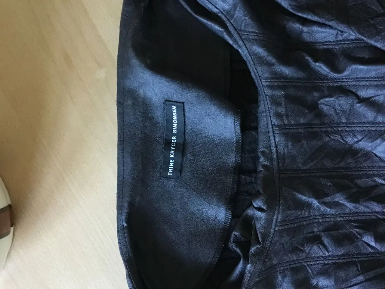 Billede 3 - Sort kjole fra Trine Kryger Simonsen