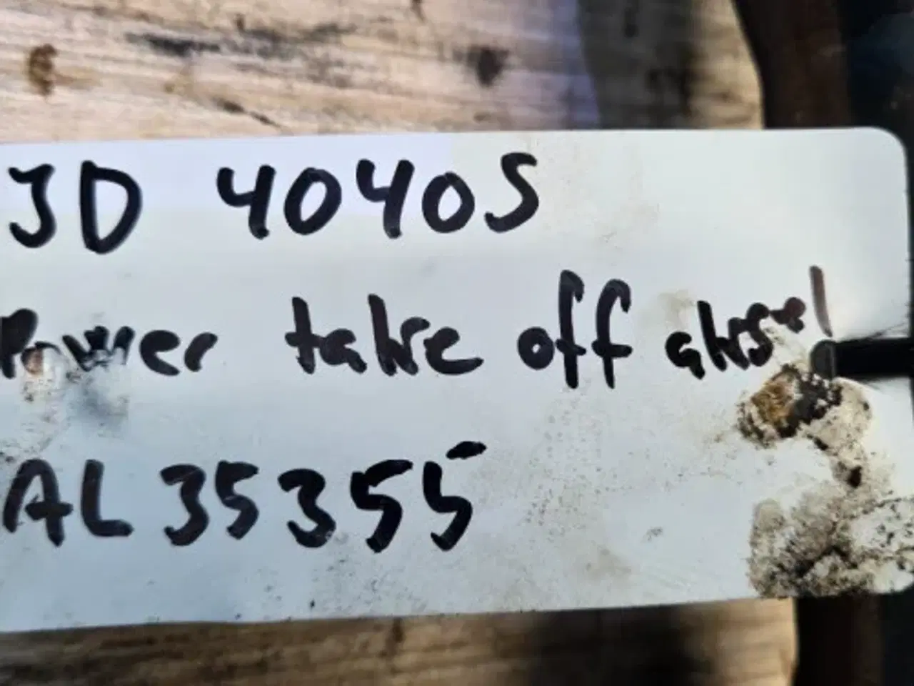 Billede 2 - John Deere 4040S PTO Aksel AL35355