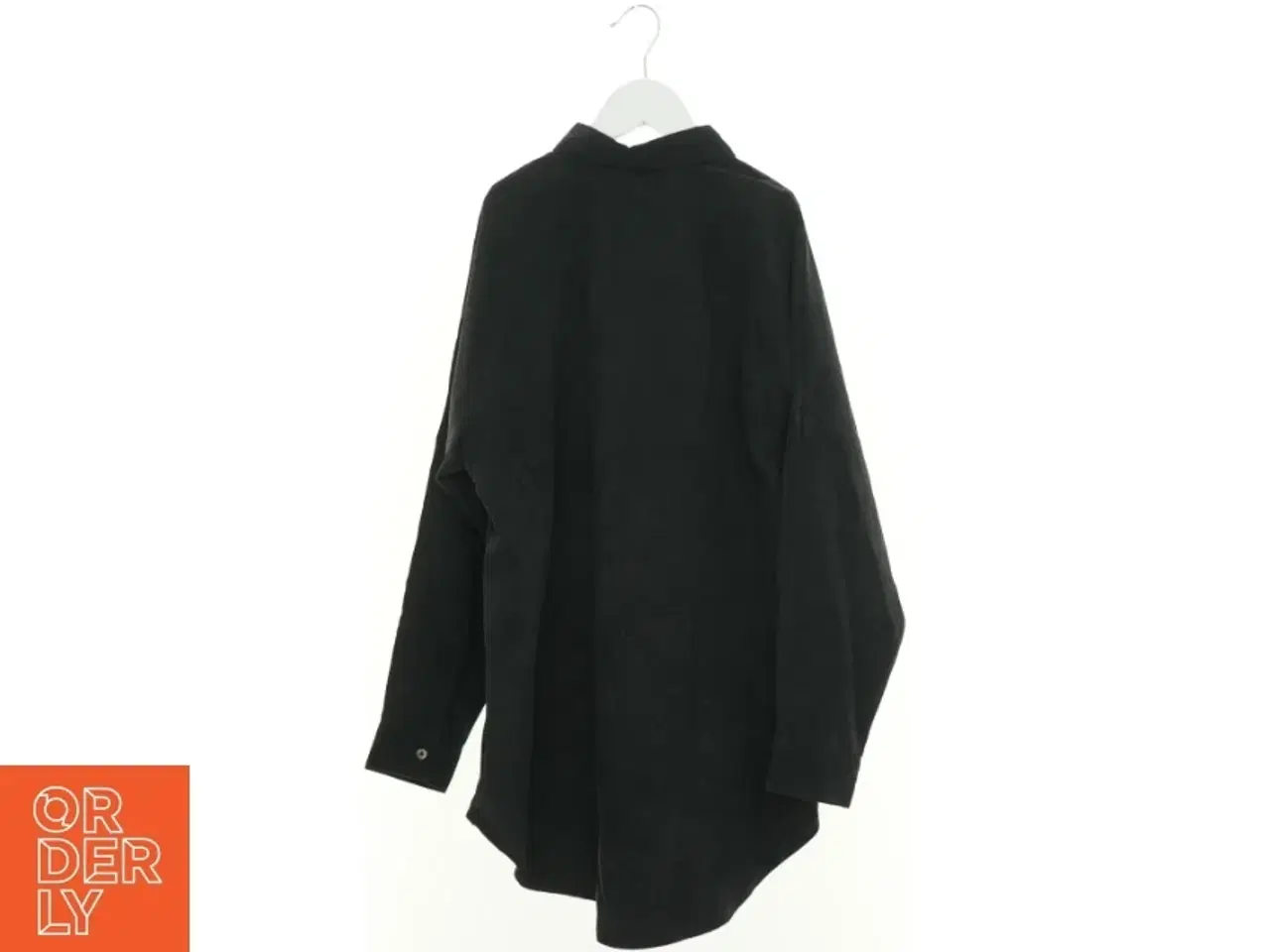 Billede 2 - Skjorte fra H&M (str. 146 cm)