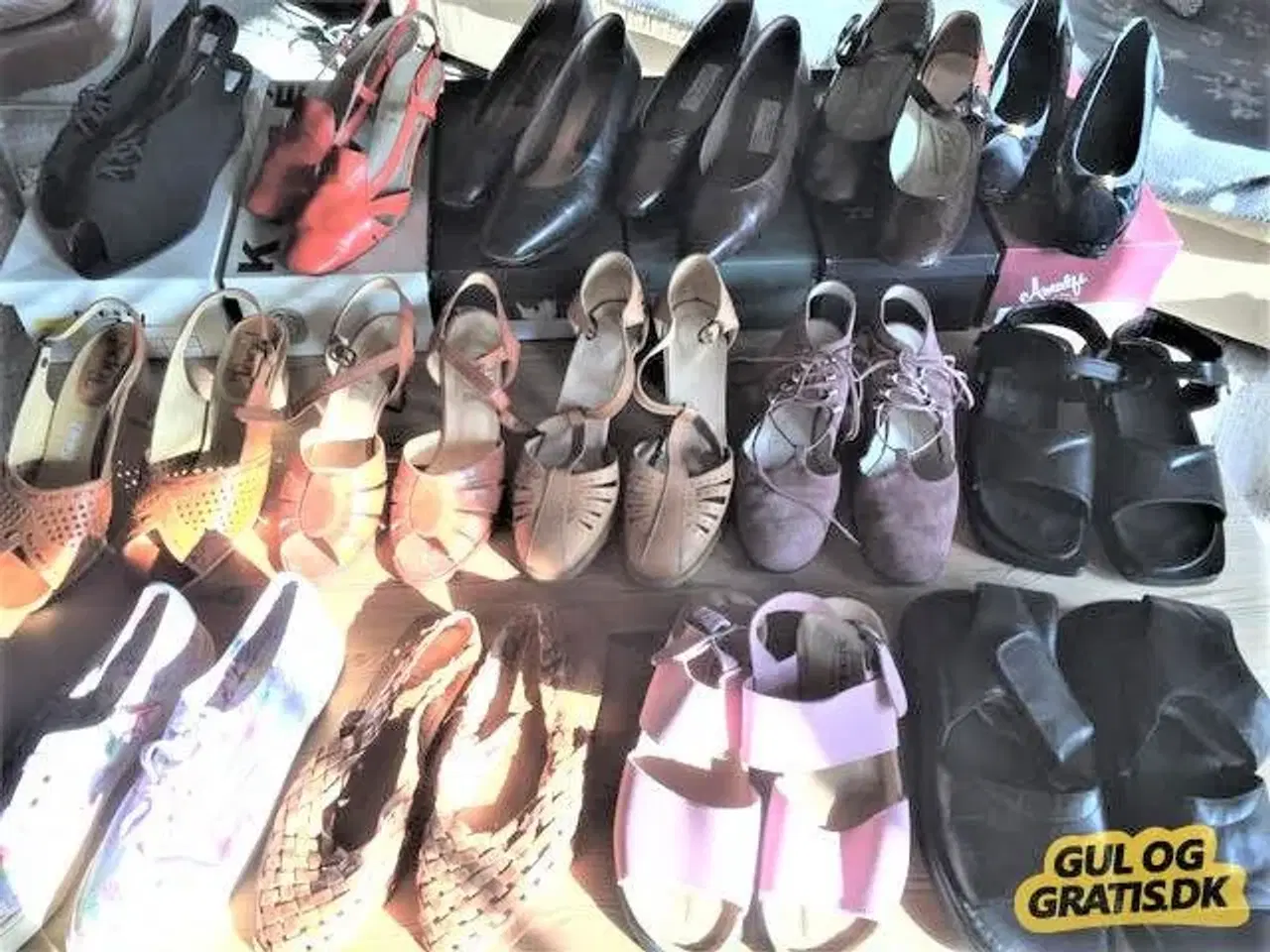 Billede 1 - Mange sko og sandaler, nye eller brugt få gange