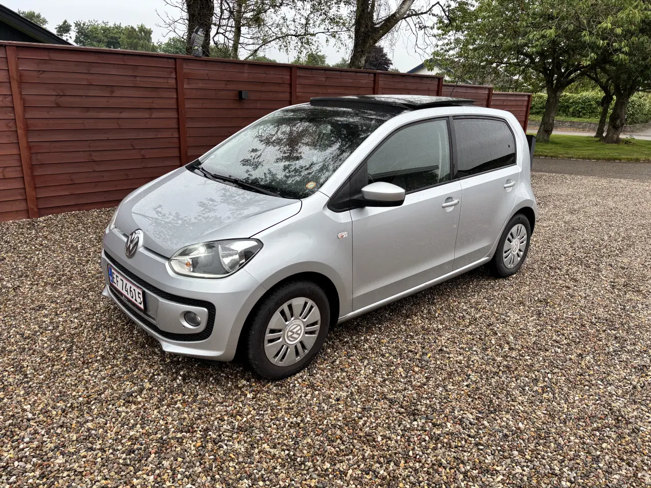 Billede 1 - VW Up 1.0 med panorama soltag