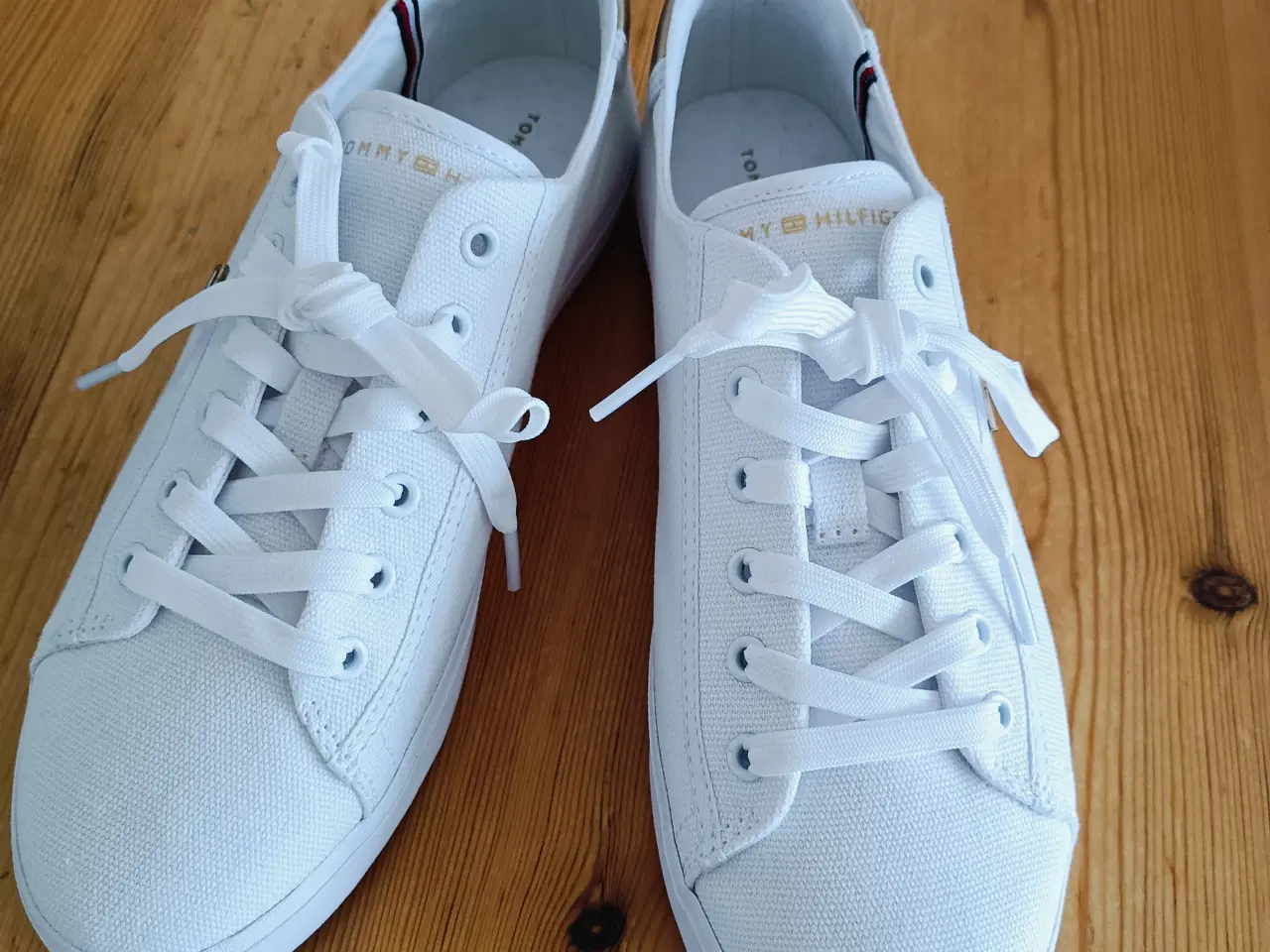 Billede 5 - Tommy Hilfiger sko nye størrelse 40