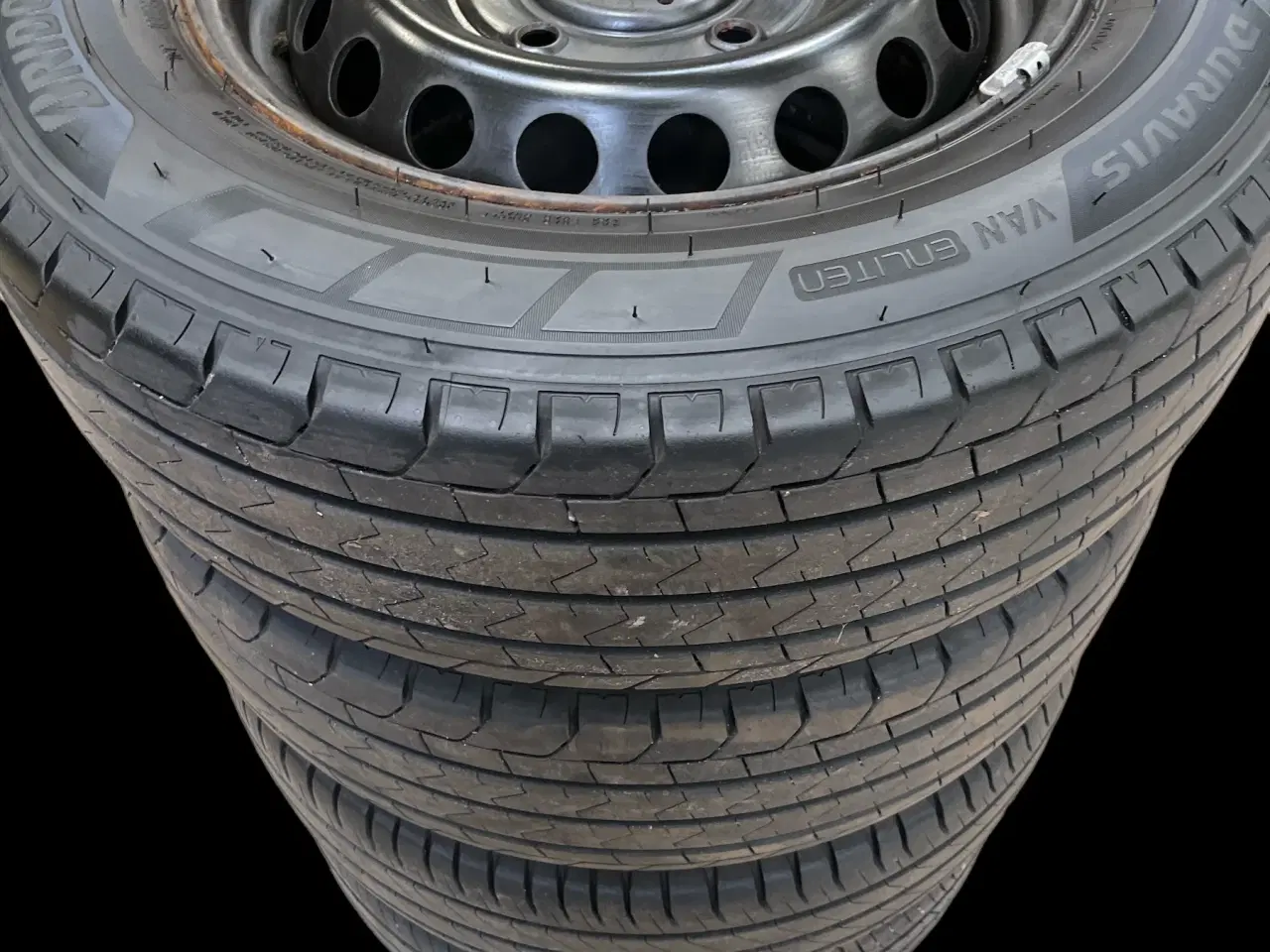 Billede 1 - 16 Ford Transit 215/65r16C Ref.751 sommer