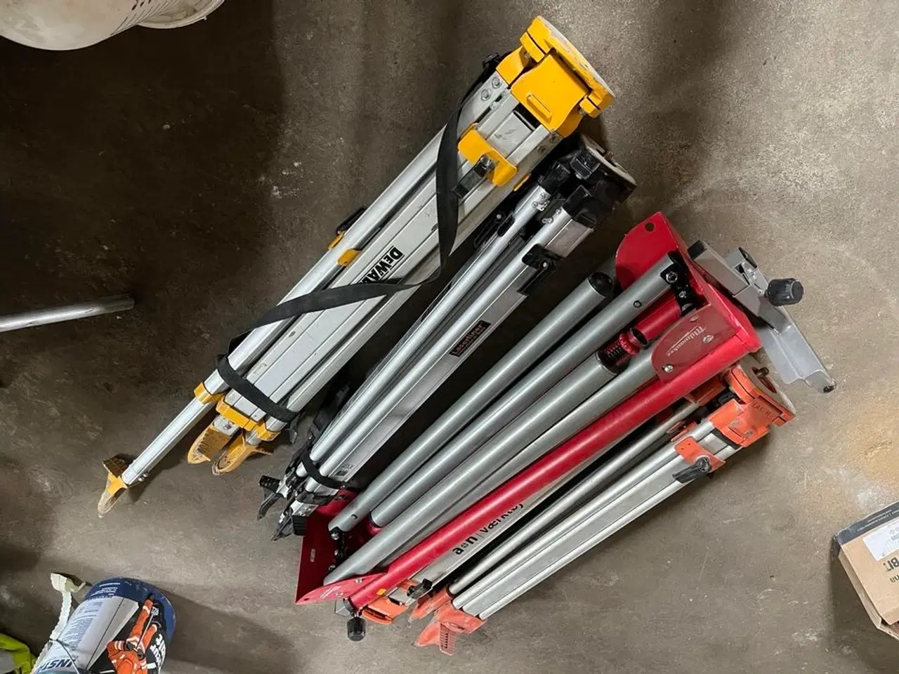 Billede 2 - Blandet Tri pods