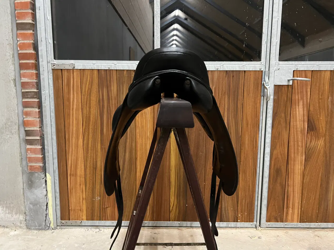 Billede 4 - *****Meget velholdt Draupnir sadel, 17 tommer*****