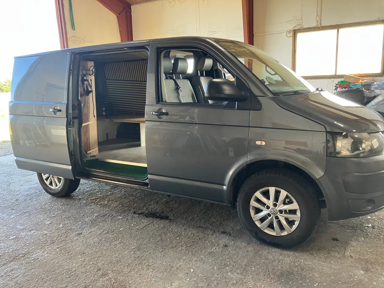Billede 4 - VW Transporter tdi 140 5d dsg 7 gear aircon, 