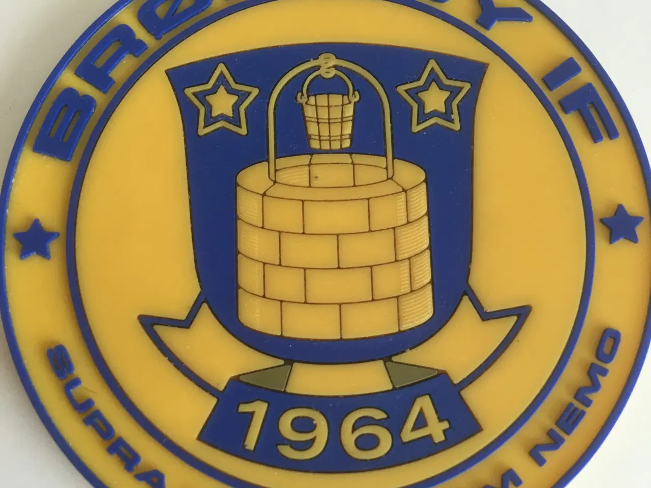 Billede 2 - bordskåner  brøndby if  bif 