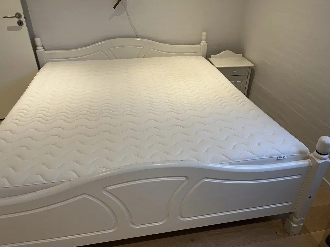 Billede 2 - Dobbeltseng med elevation