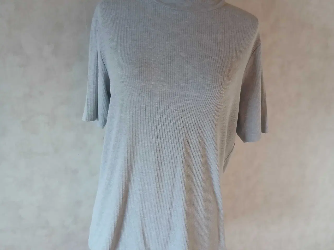 Billede 2 - T-shirt str XL