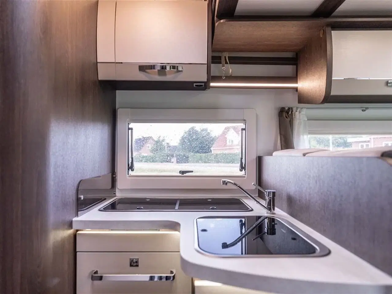 Billede 11 - 2020 - Benimar Tessoro 463   Meget velholdt Benimar T463 Northautokapp