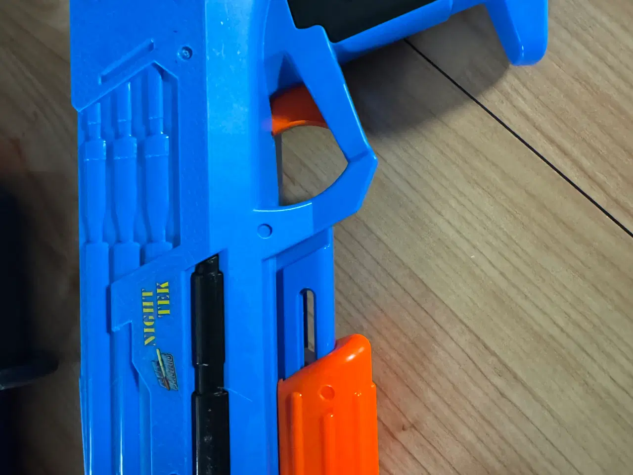 Billede 4 - Diverse legetøjsvåben